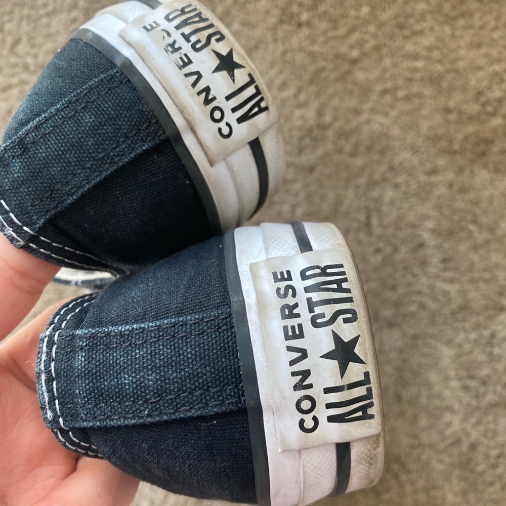 Converse - Picture 3 of 3